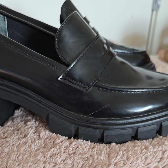 Sincerely Jules Black Moccasins Slip-On Shoes - Picture 7 of 11